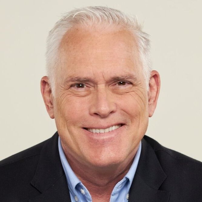David Noble, the founder of VIEW Advisors and specialises in high complexity, risk, and uncertainty.